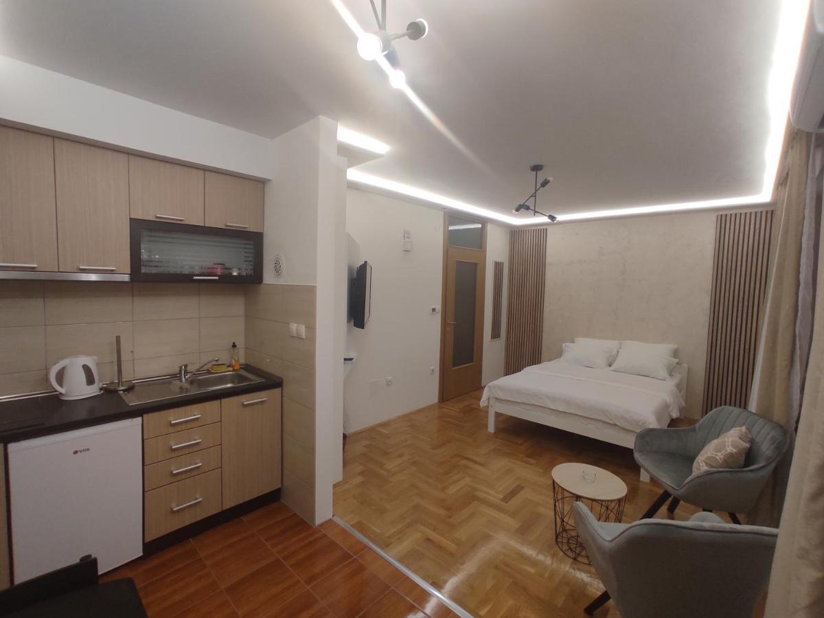 Studio Apartman Lukavica Сараєво Екстер'єр фото
